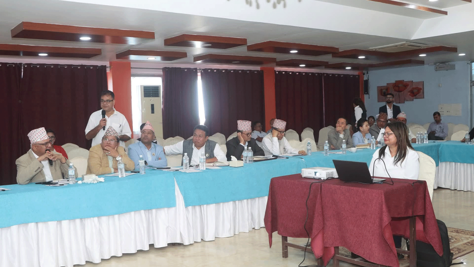 संघले आफ्नो काम नगर्दा प्रदेशलाई समस्याको चाङ संघले आफ्नो काम नगर्दा प्रदेशलाई समस्याको चाङ