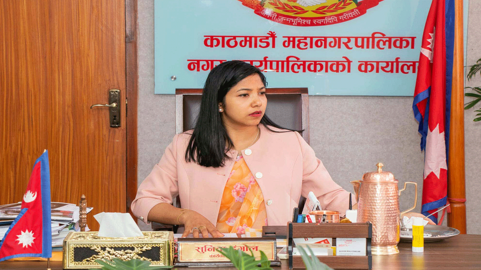 काठमाडौं महानगरले ४ वटा एम्बुलेन्स नुवाकाेट पठायाे, २ वटा विमानस्थलमा स्ट्यान्डबाई