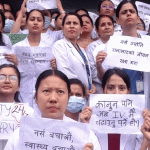 विभिन्न माग राख्दै,वीर अस्पतालमा नर्सहरूको प्रदर्शन