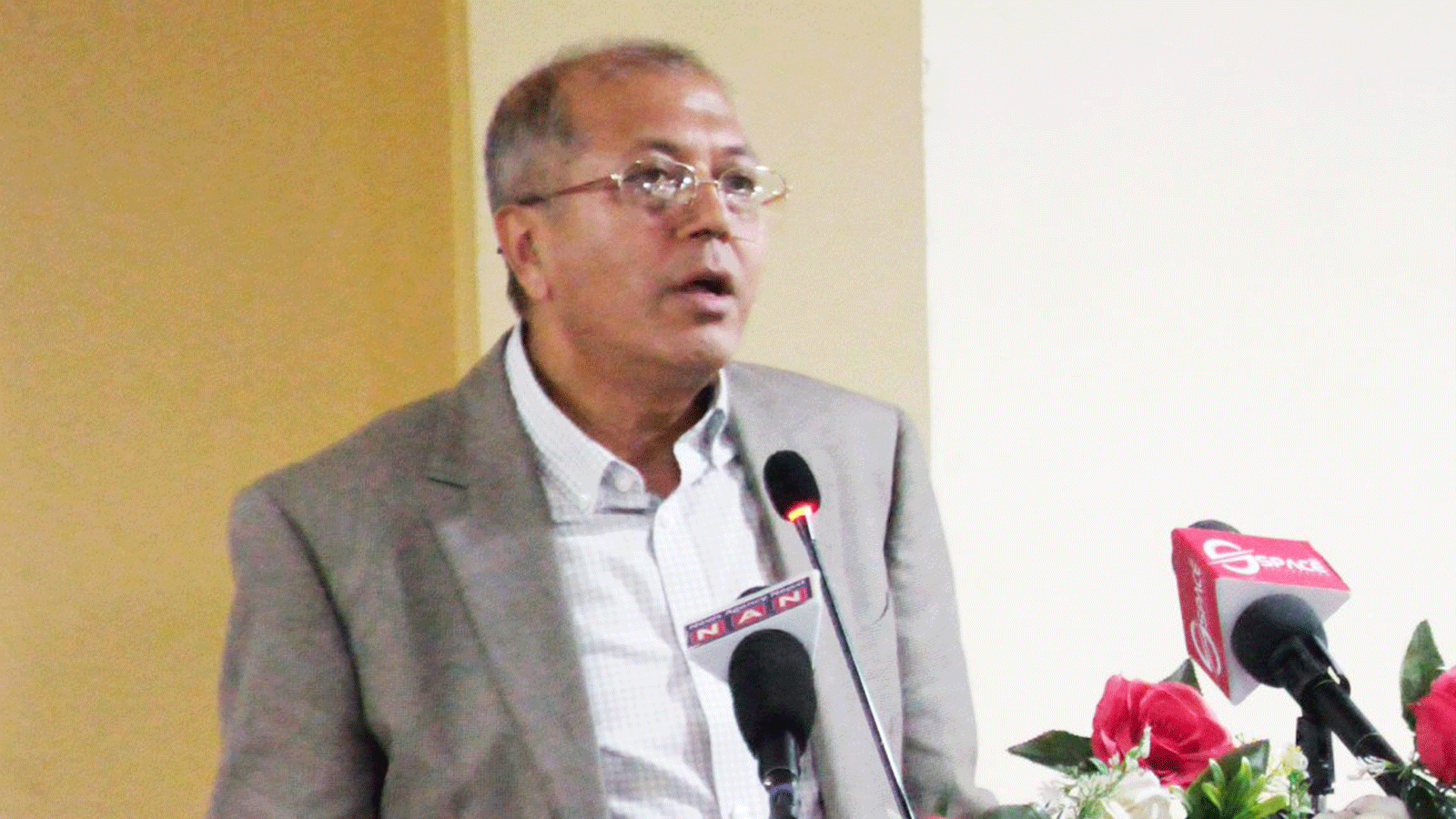 भूराजनीतिक खिचातानीले नेपालका लागि नयाँ चुनौती थपियो : डा. राजन भट्टराई