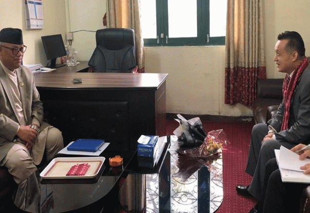 प्रमुख प्रतिपक्षी नेता आङ्देम्बे र चिनियाँ राजदूत माओमिङबिच भेटवार्ता प्रमुख प्रतिपक्षी नेता आङ्देम्बे र चिनियाँ राजदूत माओमिङबिच भेटवार्ता