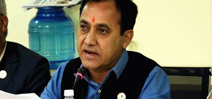 विश्वप्रकाशको आग्रह, सर्वोच्चले अन्तरिम आदेश नदिएपछि घरायसी विवादमा अलमल नगरौँ, संकटमा मिलौँ