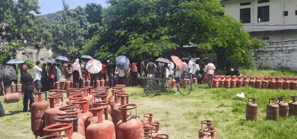 ‘बिक्रेतामार्फत ग्यास बिक्री वितरण गरी उपभोक्तालाई राहत दिऔँ’