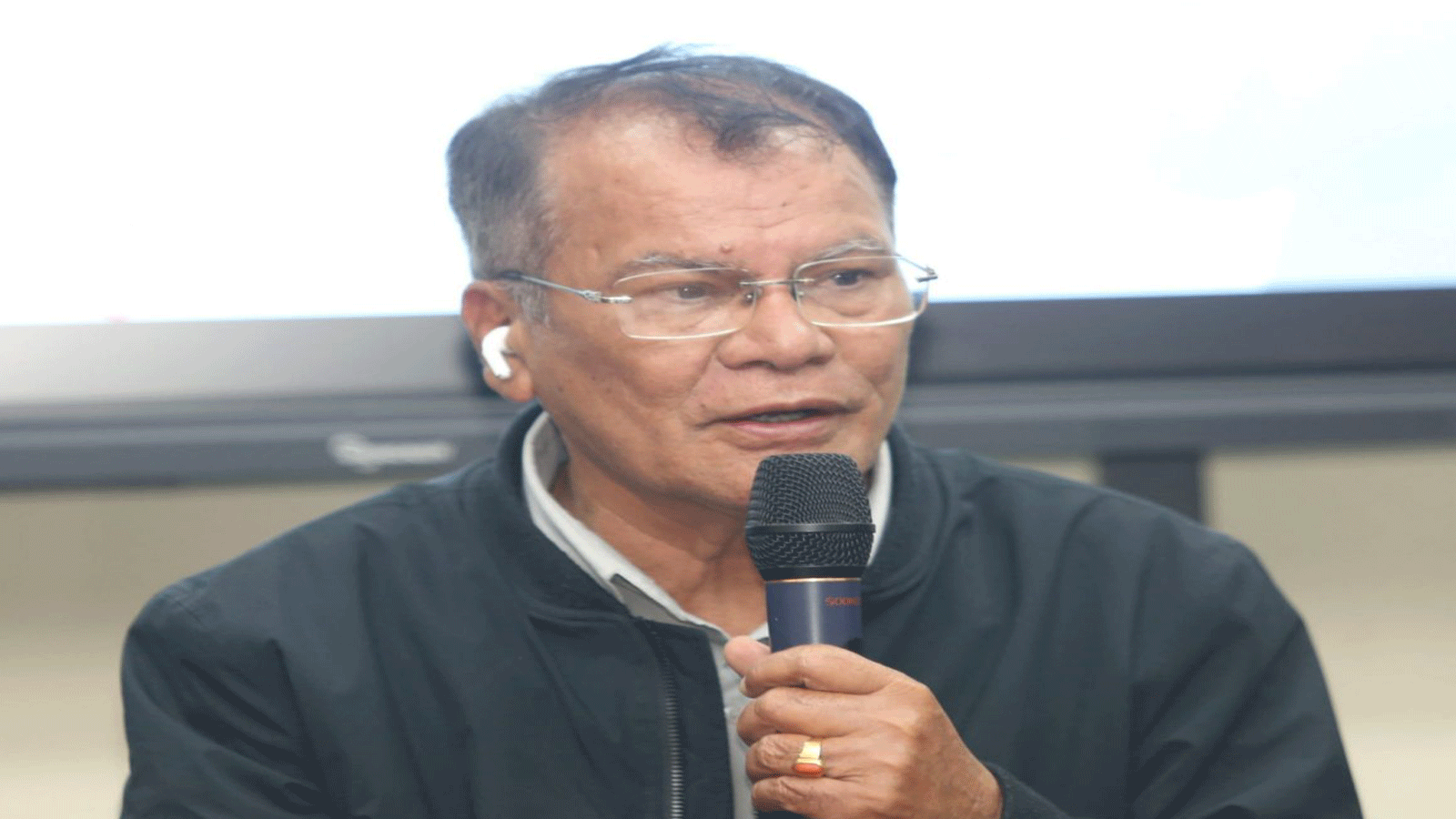 कांग्रेसले भन्यो, ‘अदालतप्रति सम्मान छ पार्टी विघटनबाट जोगाउन महाधिवेशन रोक्न सक्दैनौँ’