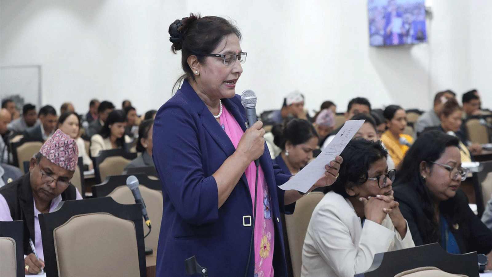२४ भदौको आगजनी र लुटपाटका घटनाको जिम्मेवारी कसले लिने? : बलावती शर्मा २४ भदौको आगजनी र लुटपाटका घटनाको जिम्मेवारी कसले लिने? : बलावती शर्मा