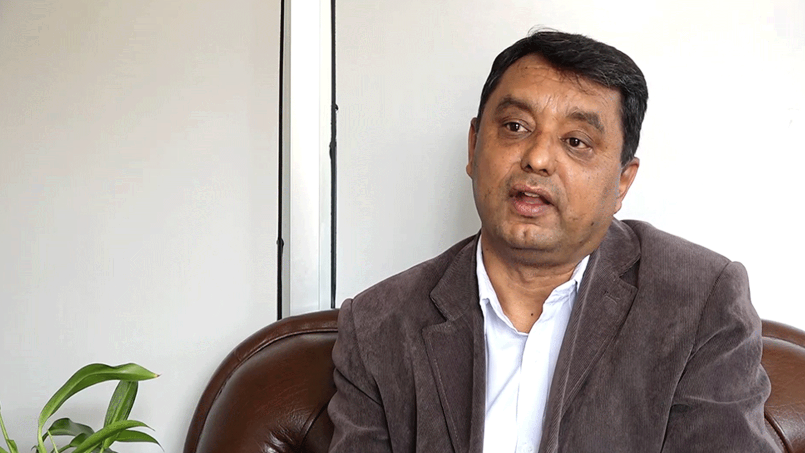 विज्ञापन बोर्डमा लक्ष्मण हुमागाईँ तेस्रो नियुक्तिको प्रयासमा, अरु को छन् आकांक्षी ?