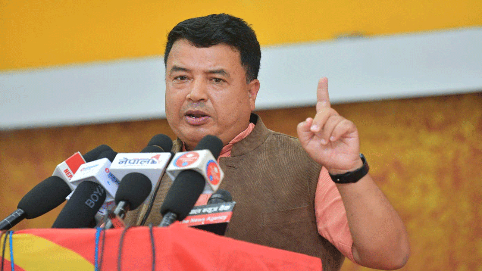 प्रतिगमन सच्याउन संसद् पुनर्स्थापना एमालेको एजेन्डा बन्छ : महेश बस्नेत