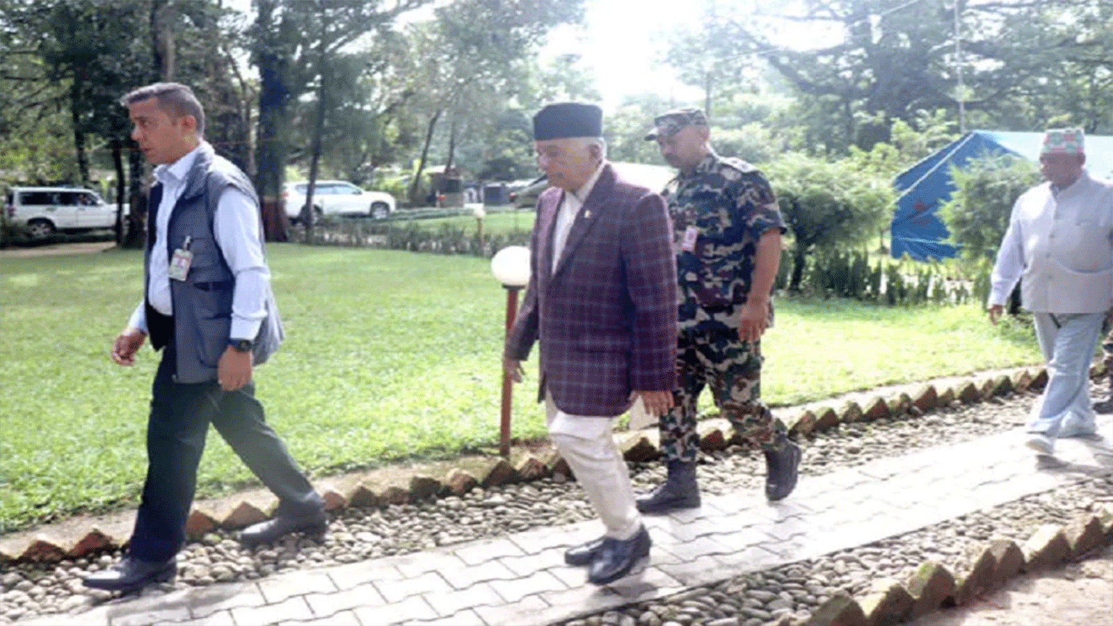 राष्ट्रपति रामचन्द्र पौडेलद्वारा भोटेकोशी बाढी प्रभावित क्षेत्रको अवलोकन