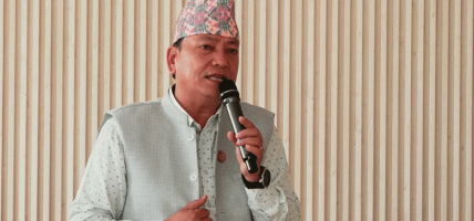 ‘पुनर्निर्माणका लागि स्थानीय तहले ठाउँ उपलब्ध गराएपछि संघ र प्रदेश मिलेर आवश्यक पूर्वाधार निर्माण गर्छ’