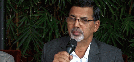 बाढीबाट पीडित परिवारको आँसु पुछ्न सबै एकजुट बन्नुपर्छ : जनार्दन शर्मा