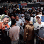 काठमाडौंमा खाना पकाउने ग्यासको चरम अभावः कुपन र सिलिण्डरका लागि उपभोक्ताको सास्ती काठमाडौंमा खाना पकाउने ग्यासको चरम अभावः कुपन र सिलिण्डरका लागि उपभोक्ताको सास्ती