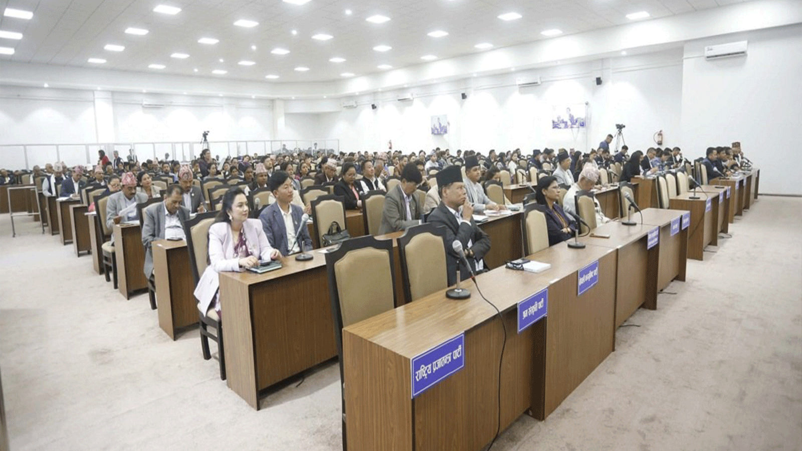 मुस्ताङमा गएको भूकम्पको धक्काले घर र भौतिक संरचनामा क्षति, तत्काल राहत र उद्धारको माग मुस्ताङमा गएको भूकम्पको धक्काले घर र भौतिक संरचनामा क्षति, तत्काल राहत र उद्धारको माग