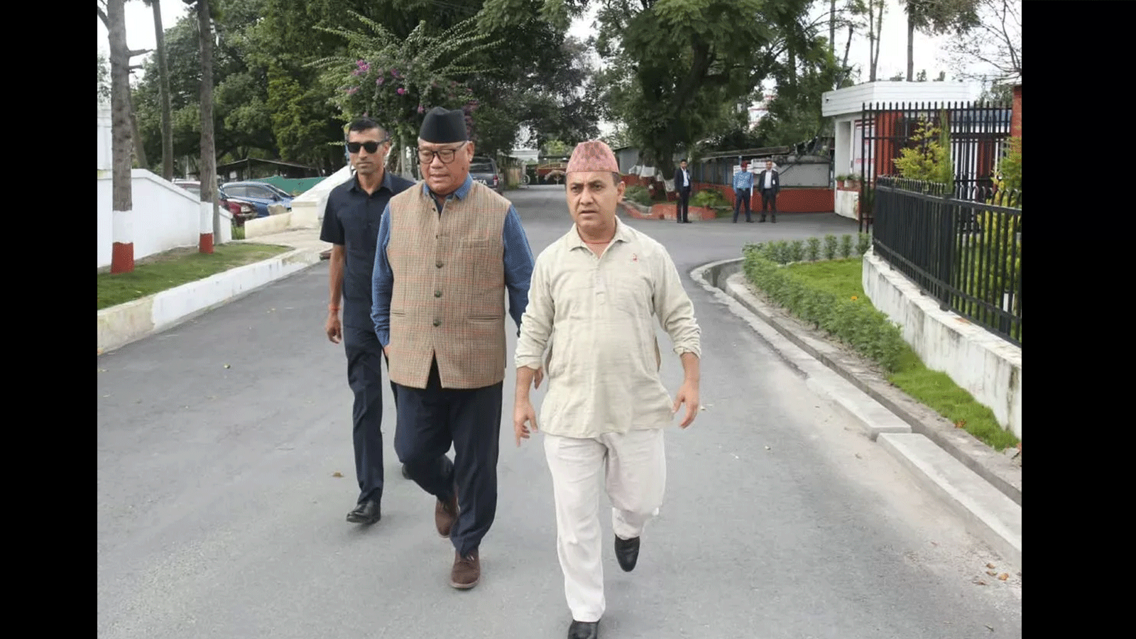 जलवायु क्षतिपूर्ति र साना राष्ट्रको नेतृत्व लिन प्रधानमन्त्री बालेनलाई नेपाली कांग्रेसको आग्रह जलवायु क्षतिपूर्ति र साना राष्ट्रको नेतृत्व लिन प्रधानमन्त्री बालेनलाई नेपाली कांग्रेसको आग्रह