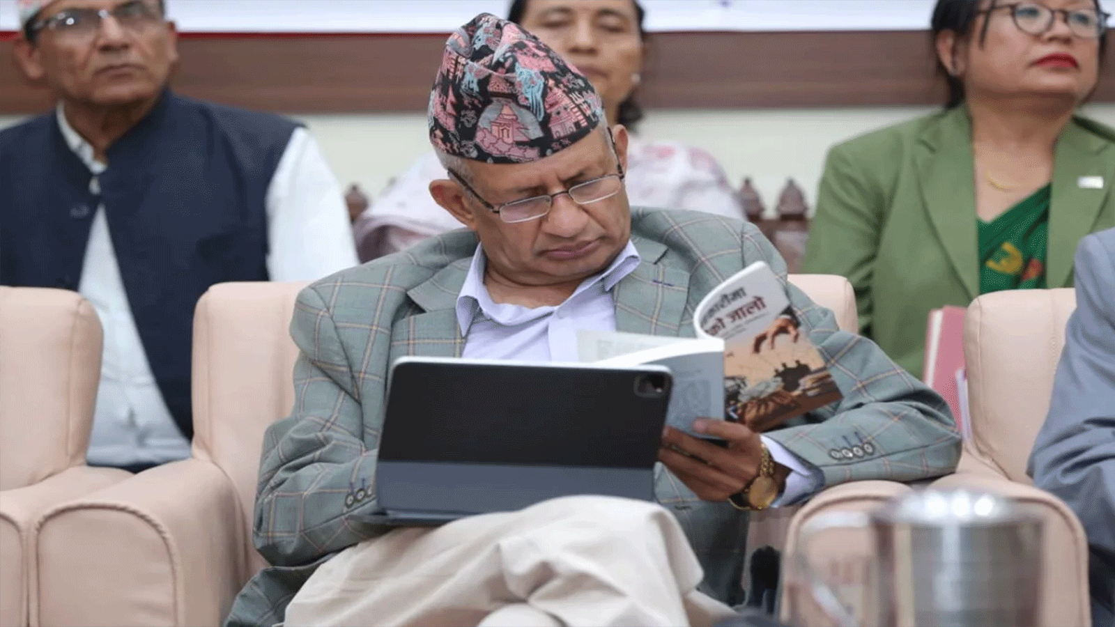 सहकारी ठगीमा संलग्न जो कोहीलाई कारबाहीको दायरामा ल्याउनुपर्छ : प्रदीप ज्ञवाली सहकारी ठगीमा संलग्न जो कोहीलाई कारबाहीको दायरामा ल्याउनुपर्छ : प्रदीप ज्ञवाली
