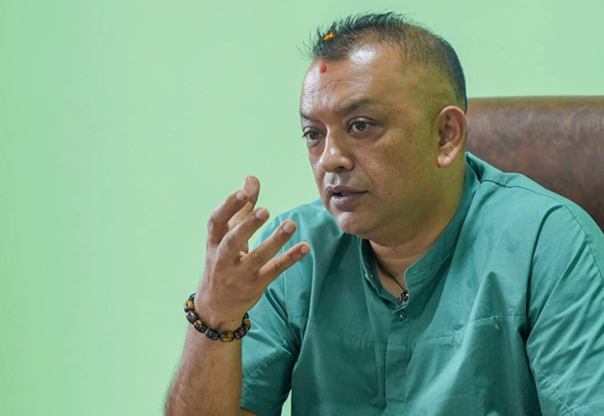 अलमलमा नपरी १५औँ महाधिवेशन सफल बनाउन सभापति गगन थापाको आह्वान