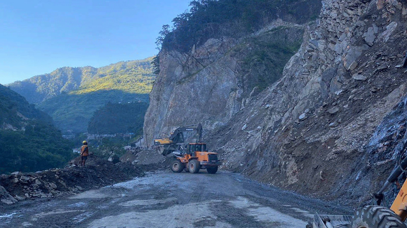 तुइनखोलामा माटो काट्न आजदेखि नारायणगढ–मुग्लिन सडक दैनिक पाँच पटक रोकिने